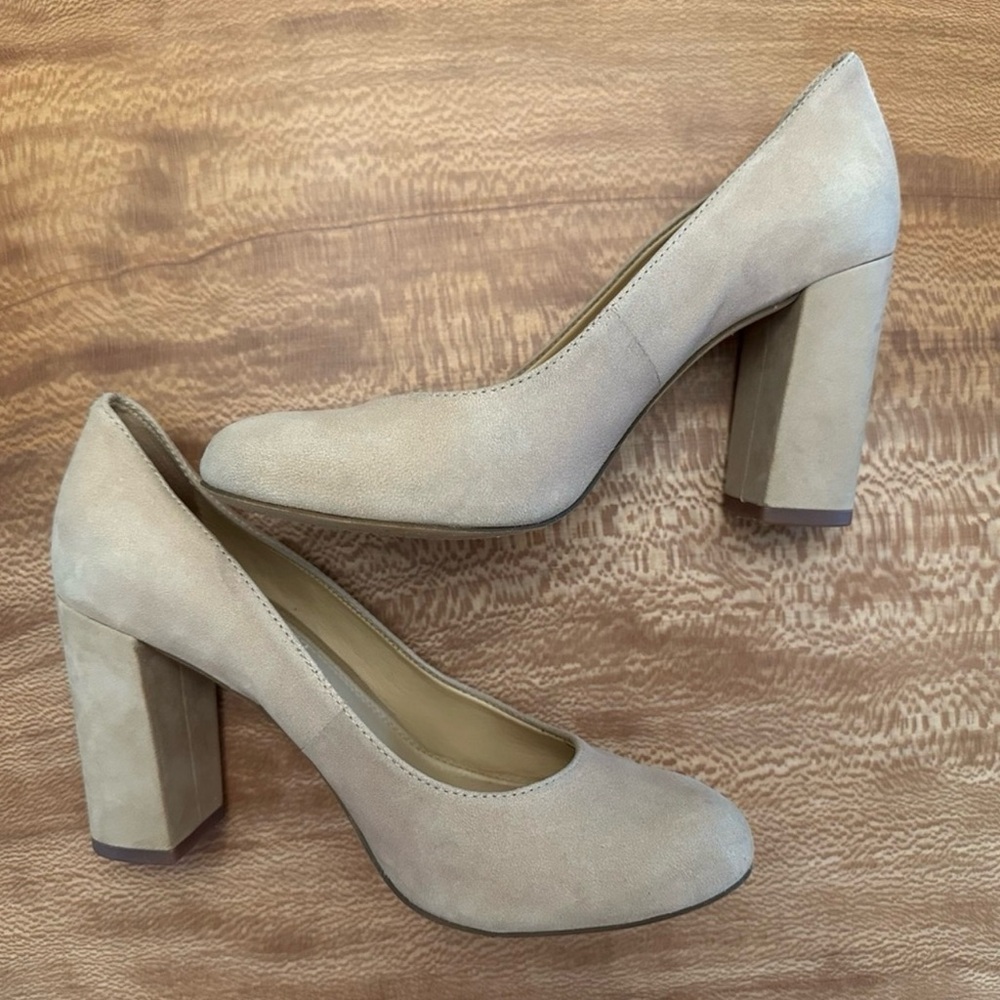 Gianni Bini Suede Nude Round Toe Pumps